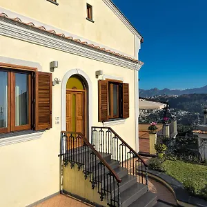 Maria Amalfi